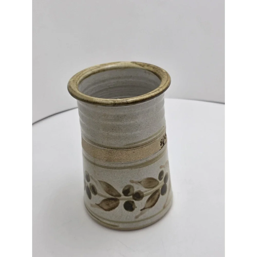 Handmade stoneware pottery